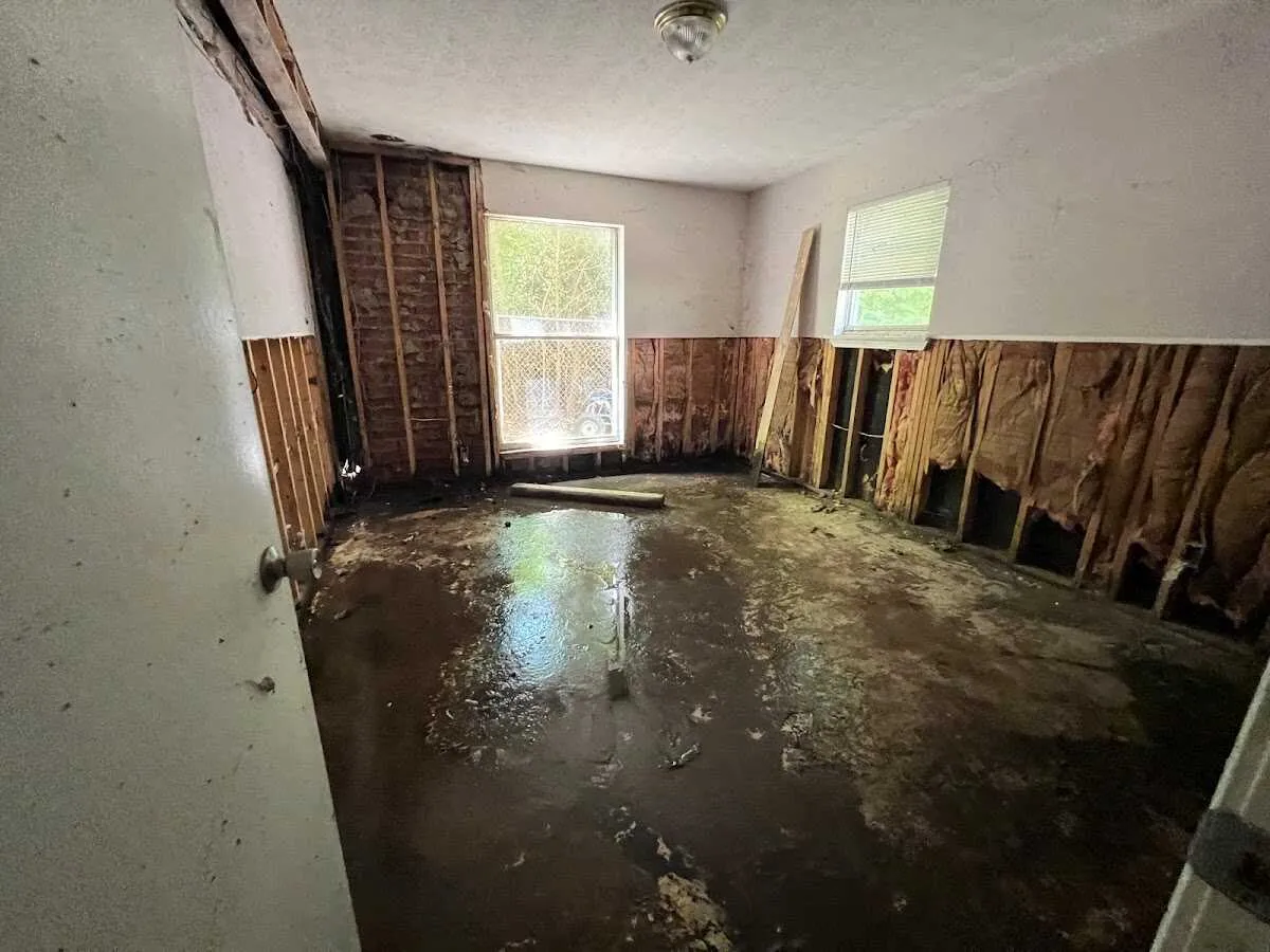 Water Damage Restoration services in Long View, NC